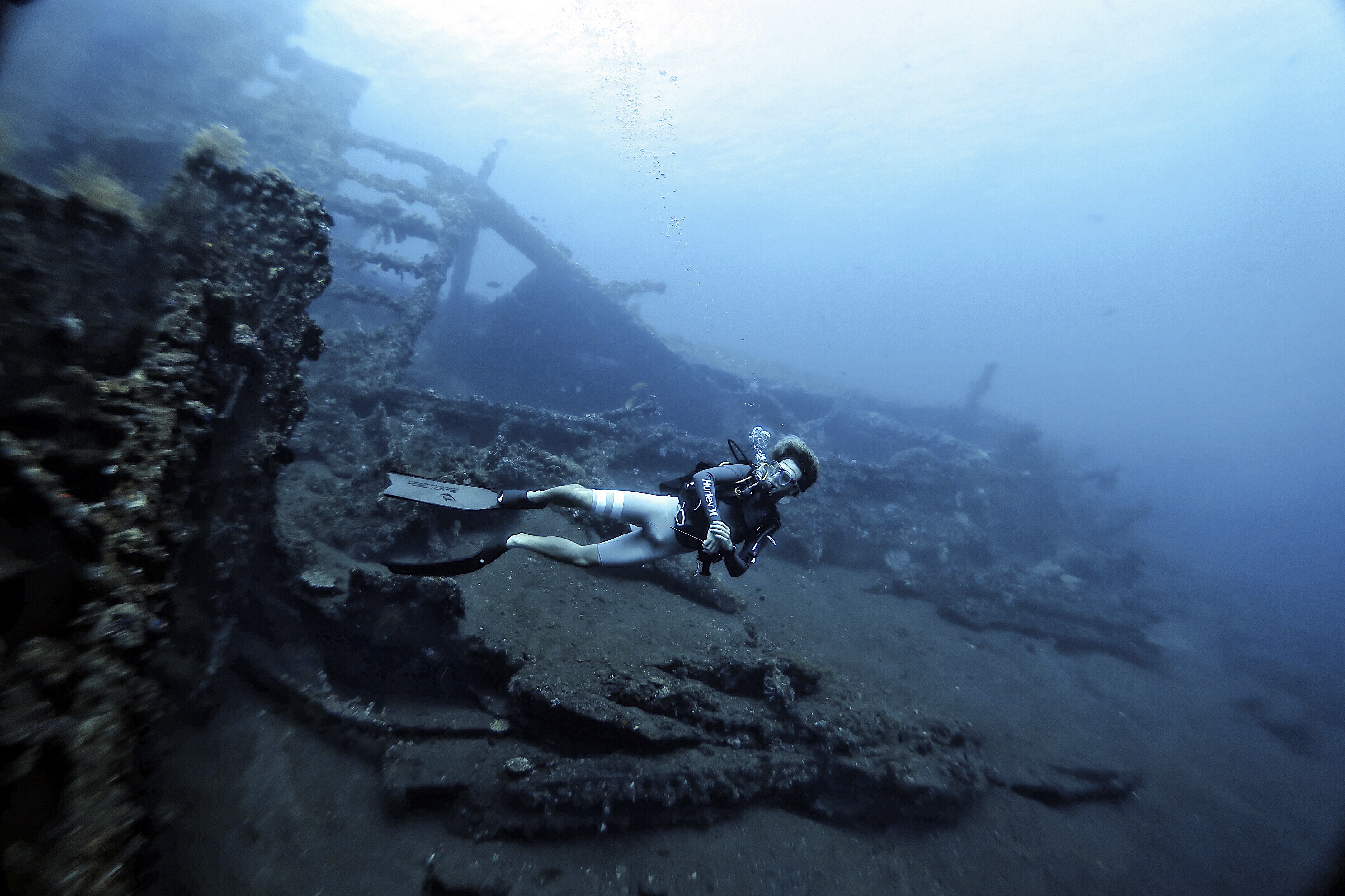 Scuba diving on the USAT Liberty Shipwreck in Tulamben